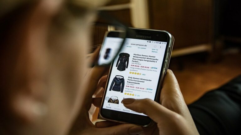 Amazon und Ebay – Die führendsten Online-Marktplätze Amazon und Ebay – Die führendsten Online-Marktplätze