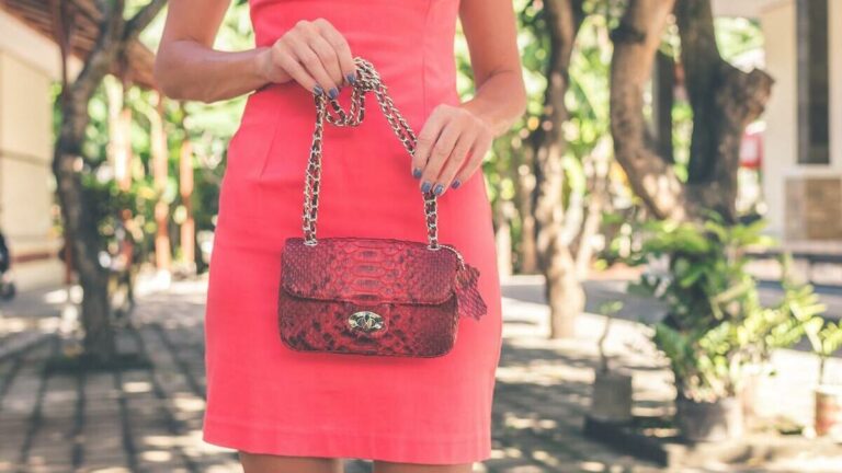 Designer Taschen – das sind die Handtaschen Trends 2022 Designer Taschen – das sind die Handtaschen Trends 2022